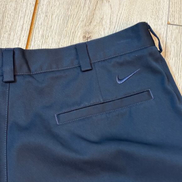 Nike Golf Dri Fit Dark Navy Trouser Shorts Size 32 Medium - Picture 4 of 7